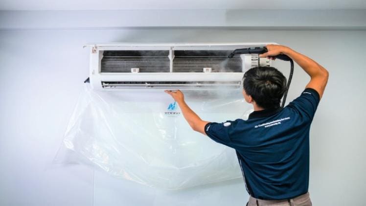 AIR CONDITIONER SERVICES FOR AIRCON MACHINES IN SINGAPORE