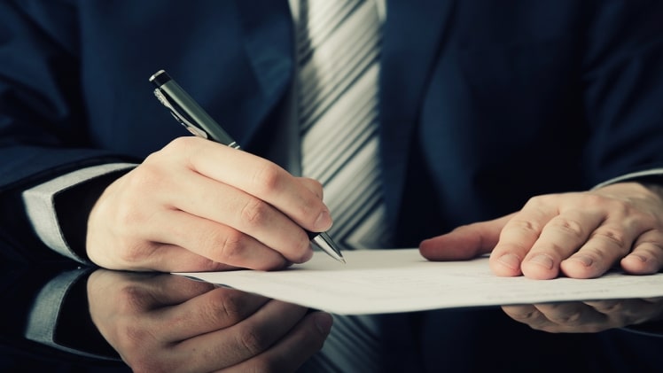 5 Things You Should Know About a Lawyer
