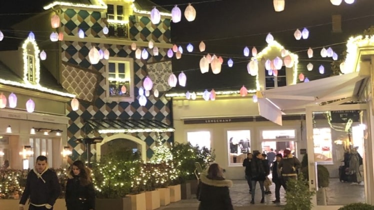 A Christmas Experience in Marie-La-Vallee Paris