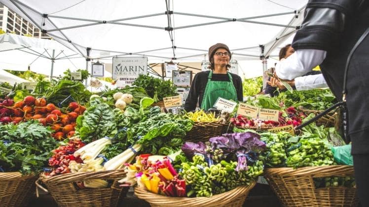 Shopping At A Local Farmer’s Market Has Several Advantages