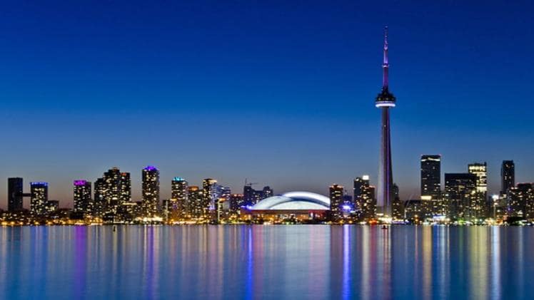 Top 5 destinations in Toronto to visit