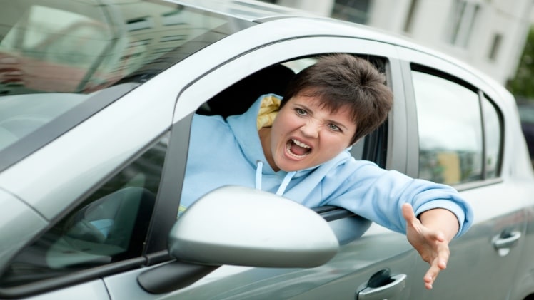WHO IS LIABLE IN WYOMING FOR A CAR ACCIDENT WHILE CHANGING LANES?