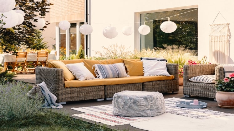 Teak Furniture: The Basic Beauty