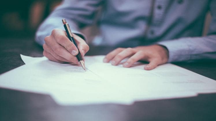 What are the steps to filing a divorce?