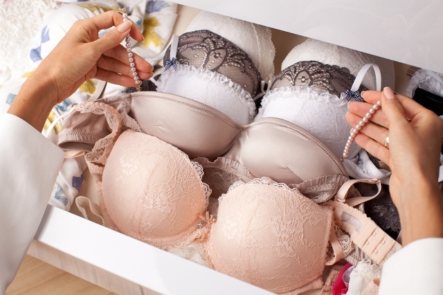 What You Need To Know About Bridal Lingerie
