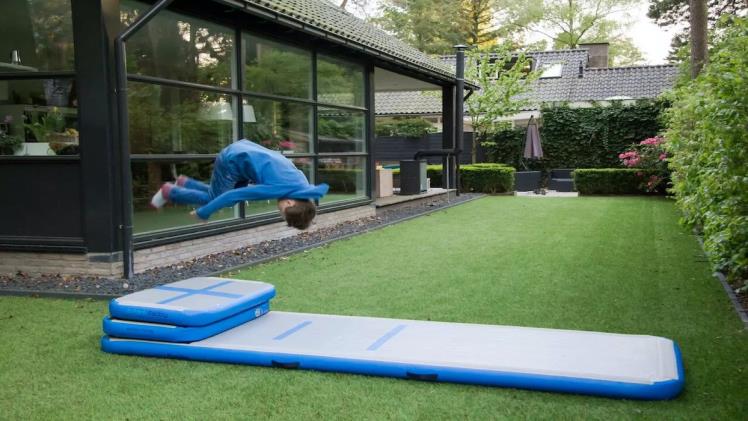 All You Should Know About Air Track Mats That Are Used By Athletes, Gymnasts, And Other Fitness Enthusiasts
