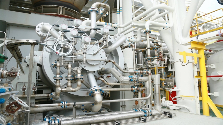 The Benefits of Selling Industrial Equipment through Online Auctions